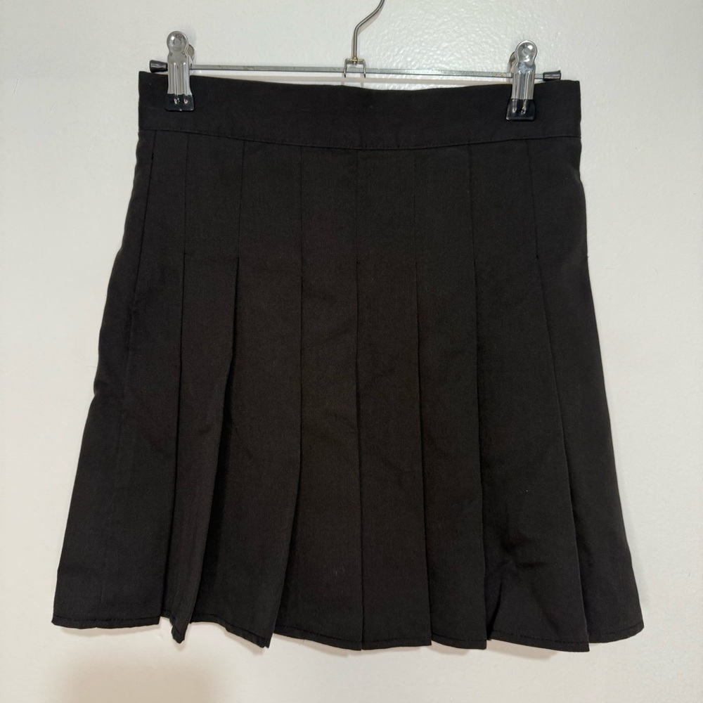 Classic Black Pleated Skirt